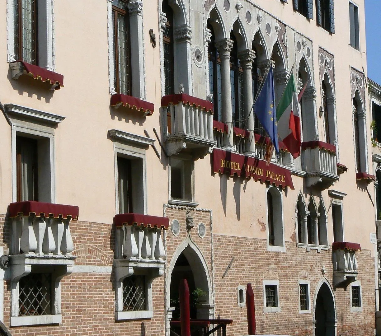 Hotel Liassidi Palace Venice 4*,