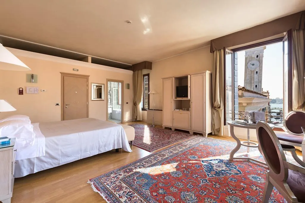 Hotel Liassidi Palace Venice